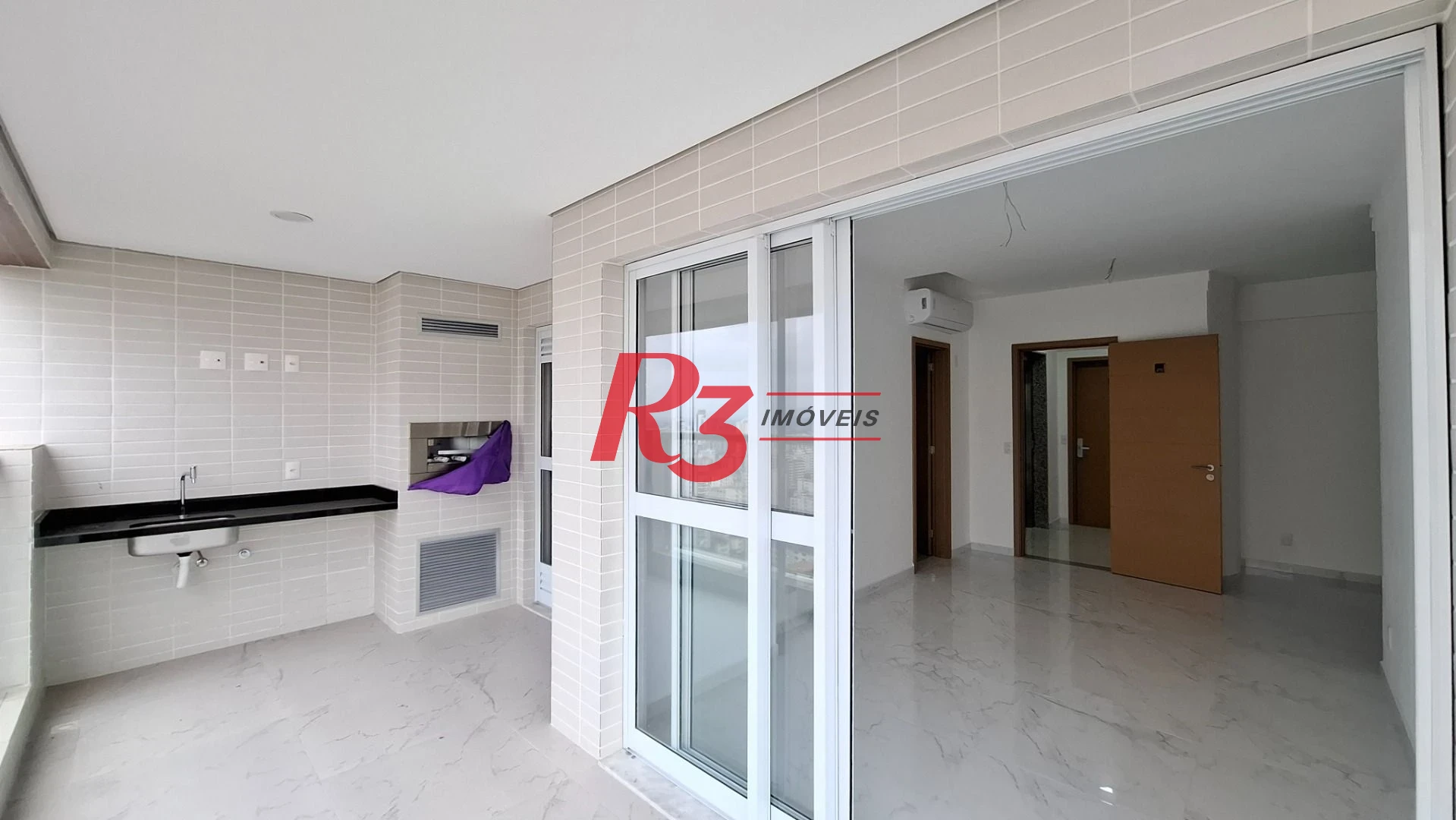 Apartamento com 3 dormitórios à venda, 101 m² por R$ 1.960.000,00 - Gonzaga - Santos/SP