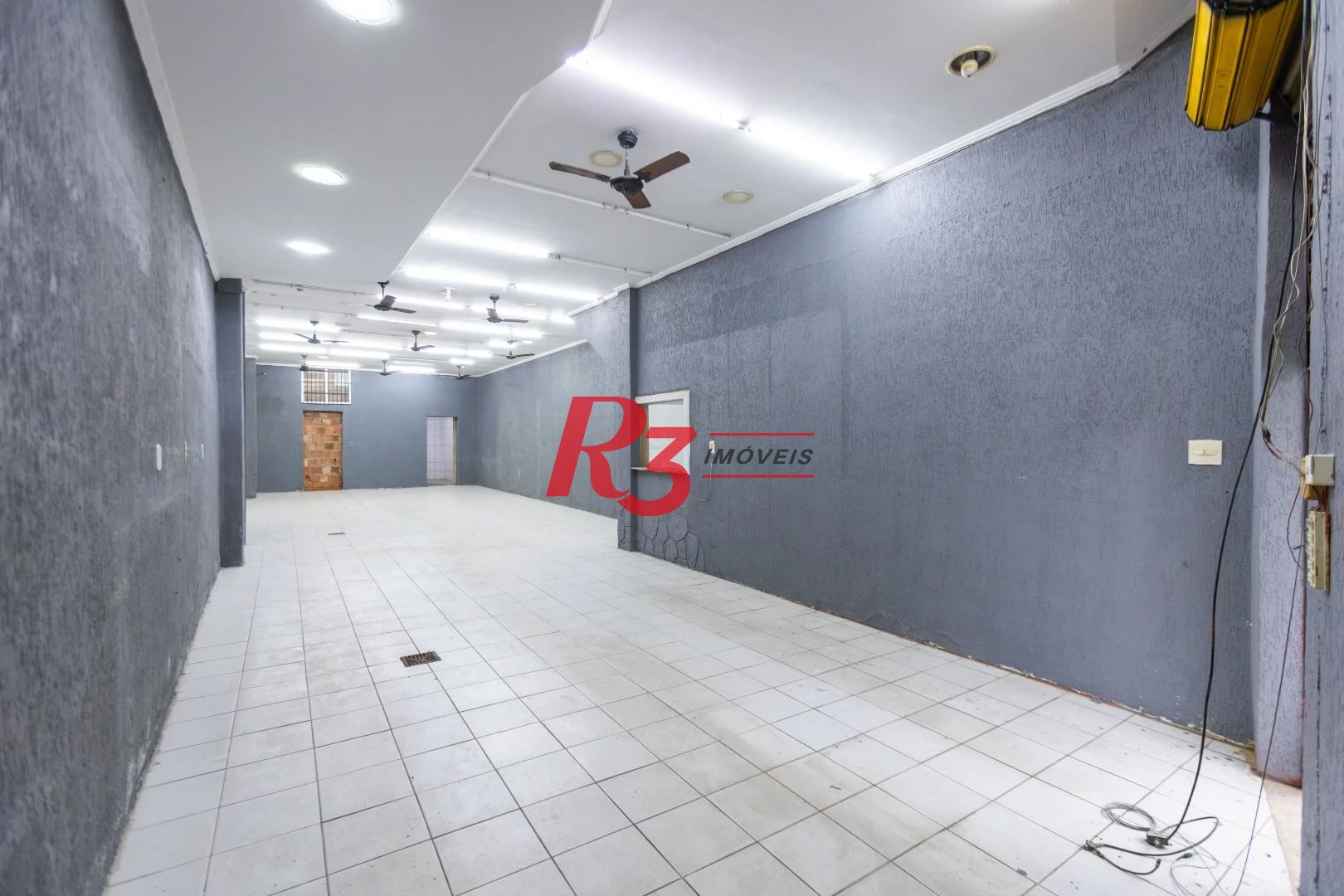 Loja para alugar, 192 m² por R$ 7.472,78/mês - Campo Grande - Santos/SP