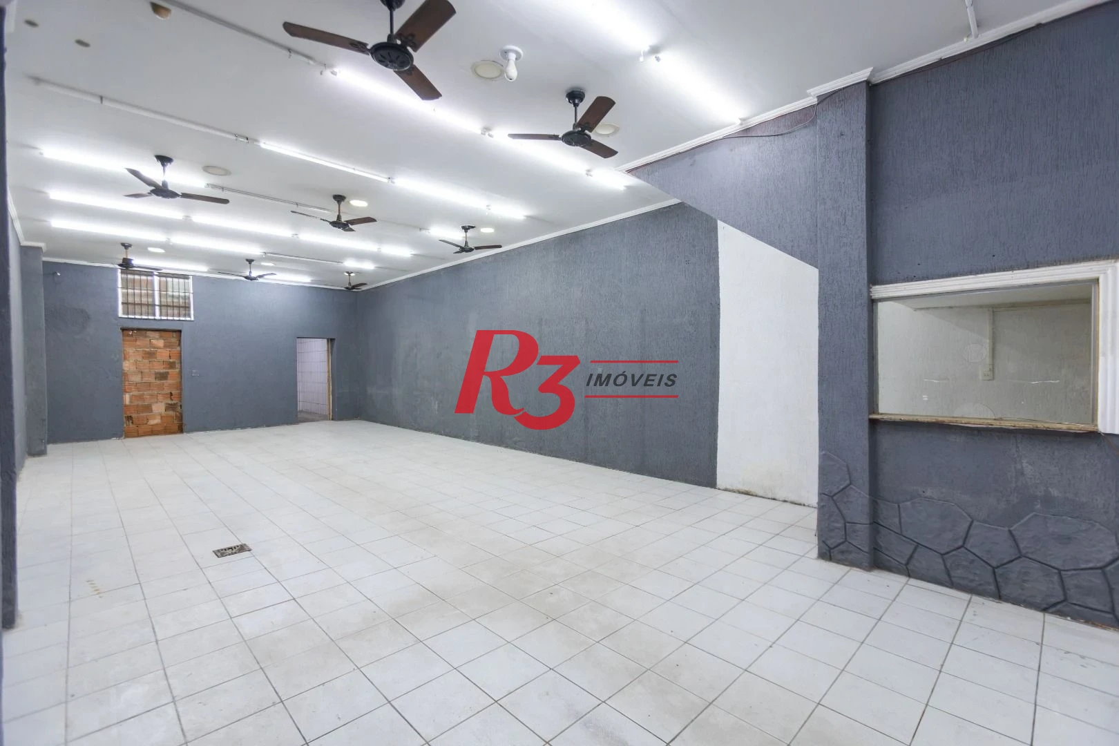 Loja para alugar, 192 m² por R$ 7.472,78/mês - Campo Grande - Santos/SP