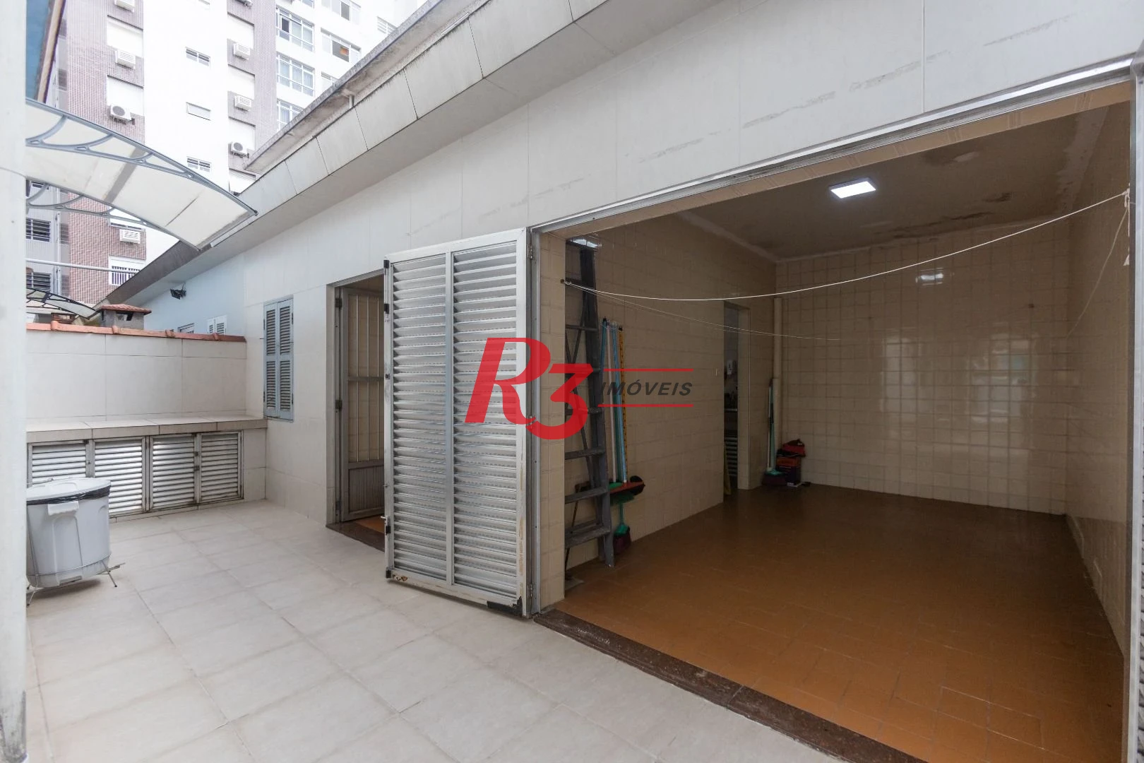 Casa com 3 dormitórios à venda, 188 m² por R$ 1.597.000,00 - José Menino - Santos/SP