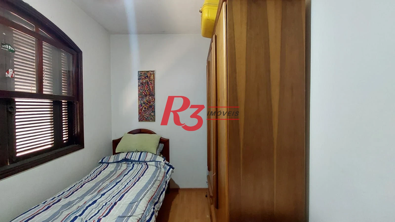 Sobrado com 3 dormitórios à venda, 147 m² por R$ 850.000,00 - Vila Valença - São Vicente/SP