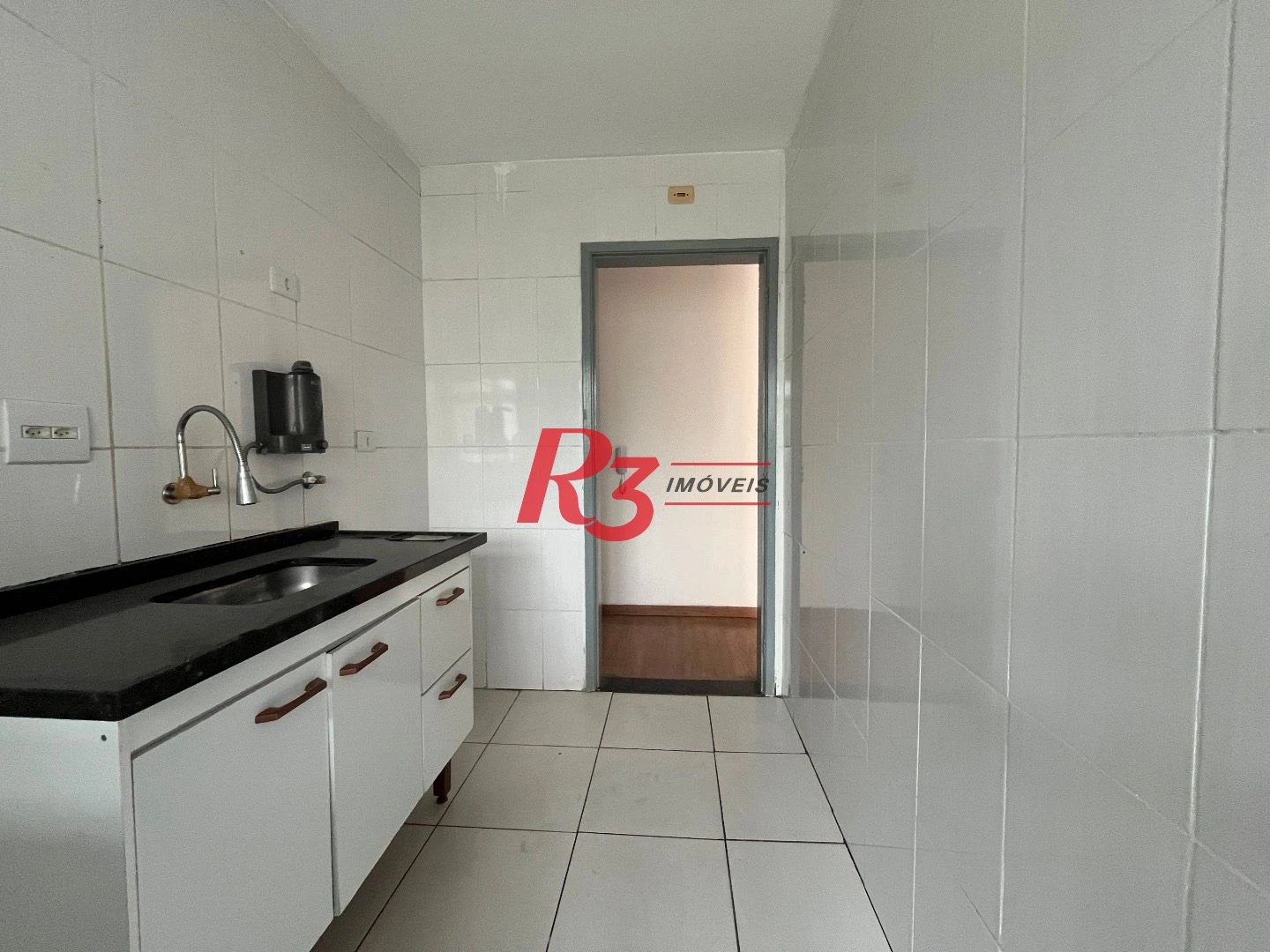 Apartamento com 2 dormitórios à venda, 54 m² por R$ 320.000,00 - Morro Nova Cintra - Santos/SP