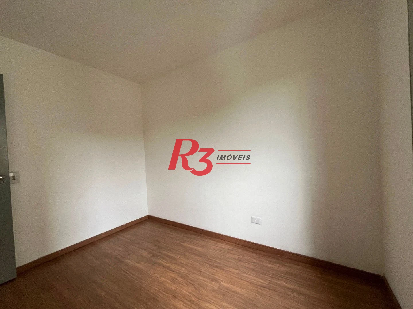 Apartamento com 2 dormitórios à venda, 54 m² por R$ 320.000,00 - Morro Nova Cintra - Santos/SP