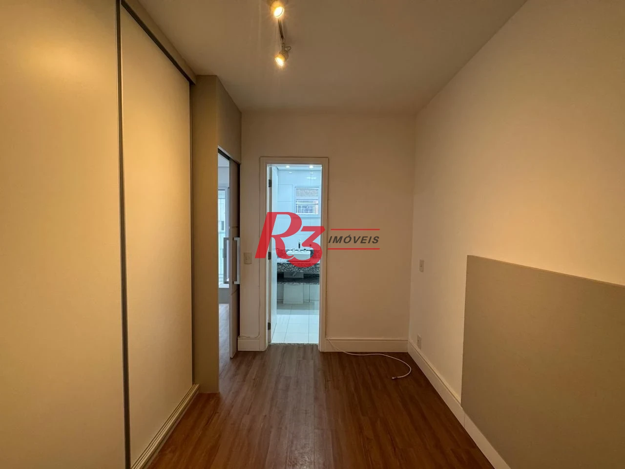 Apartamento com 1 dormitório para alugar, 50 m² por R$ 4.625,00/mês - Ponta da Praia - Santos/SP