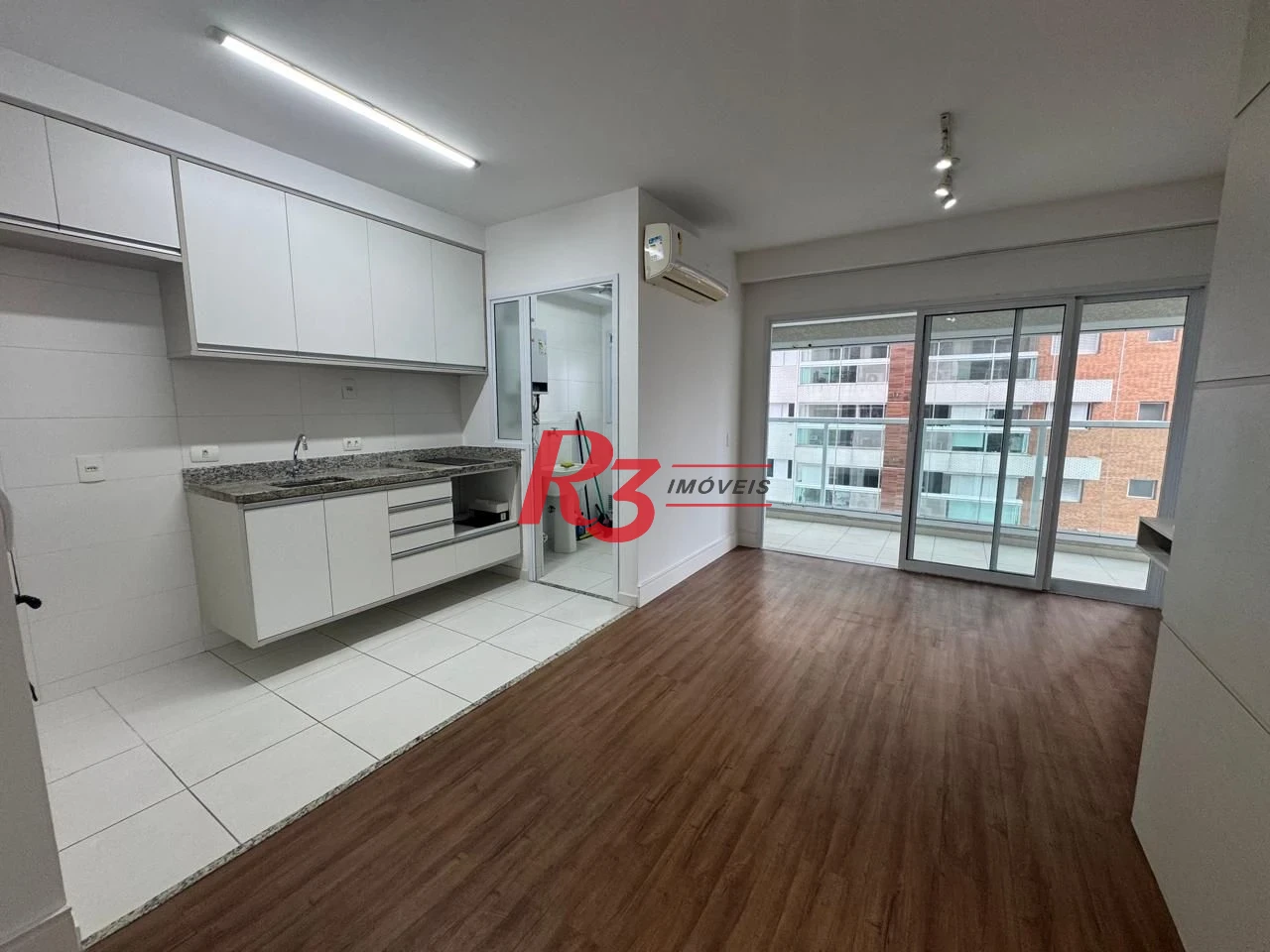 Apartamento com 1 dormitório para alugar, 50 m² por R$ 4.625,00/mês - Ponta da Praia - Santos/SP
