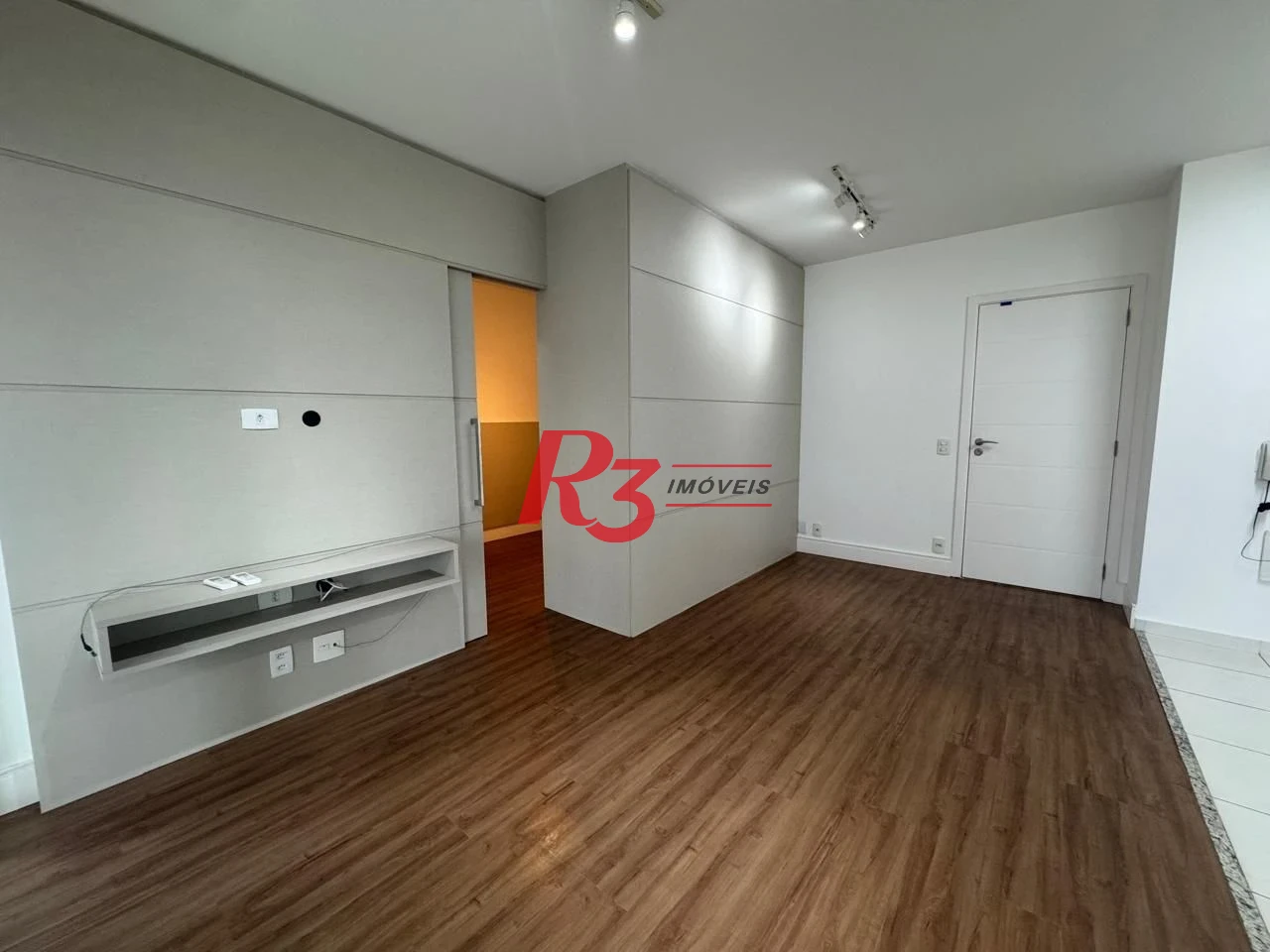 Apartamento com 1 dormitório para alugar, 50 m² por R$ 4.625,00/mês - Ponta da Praia - Santos/SP