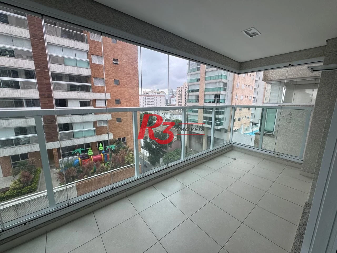 Apartamento com 1 dormitório para alugar, 50 m² por R$ 4.625,00/mês - Ponta da Praia - Santos/SP