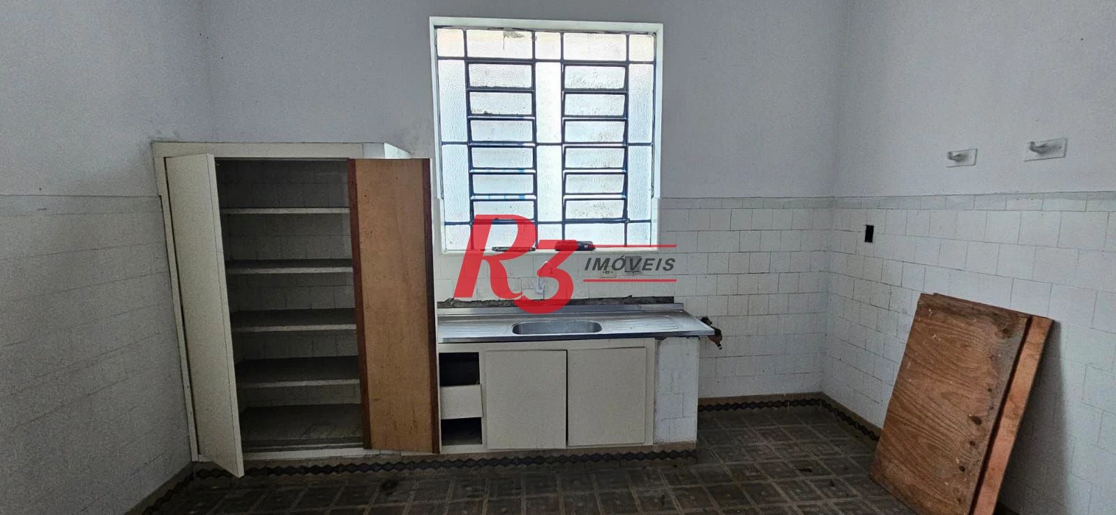 Casa com 10 dormitórios para alugar, 277 m² por R$ 12.000,00/mês - Macuco - Santos/SP