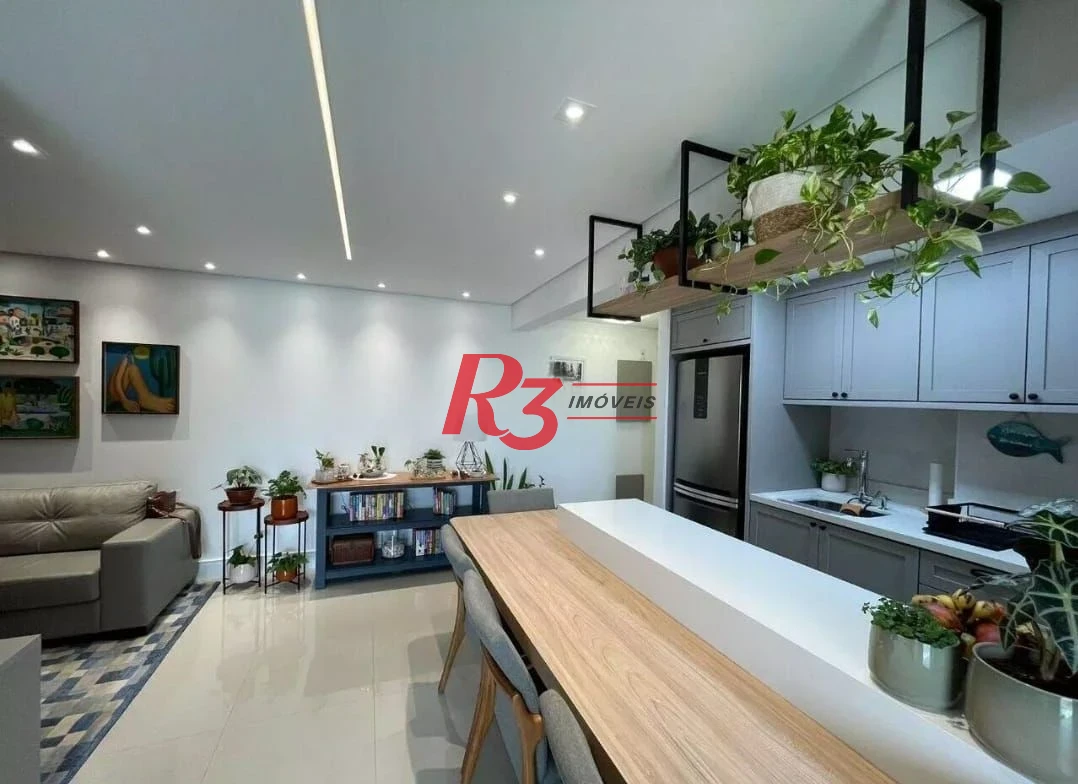 Apartamento com 2 dormitórios à venda, 68 m² por R$ 850.000,00 - Embaré - Santos/SP