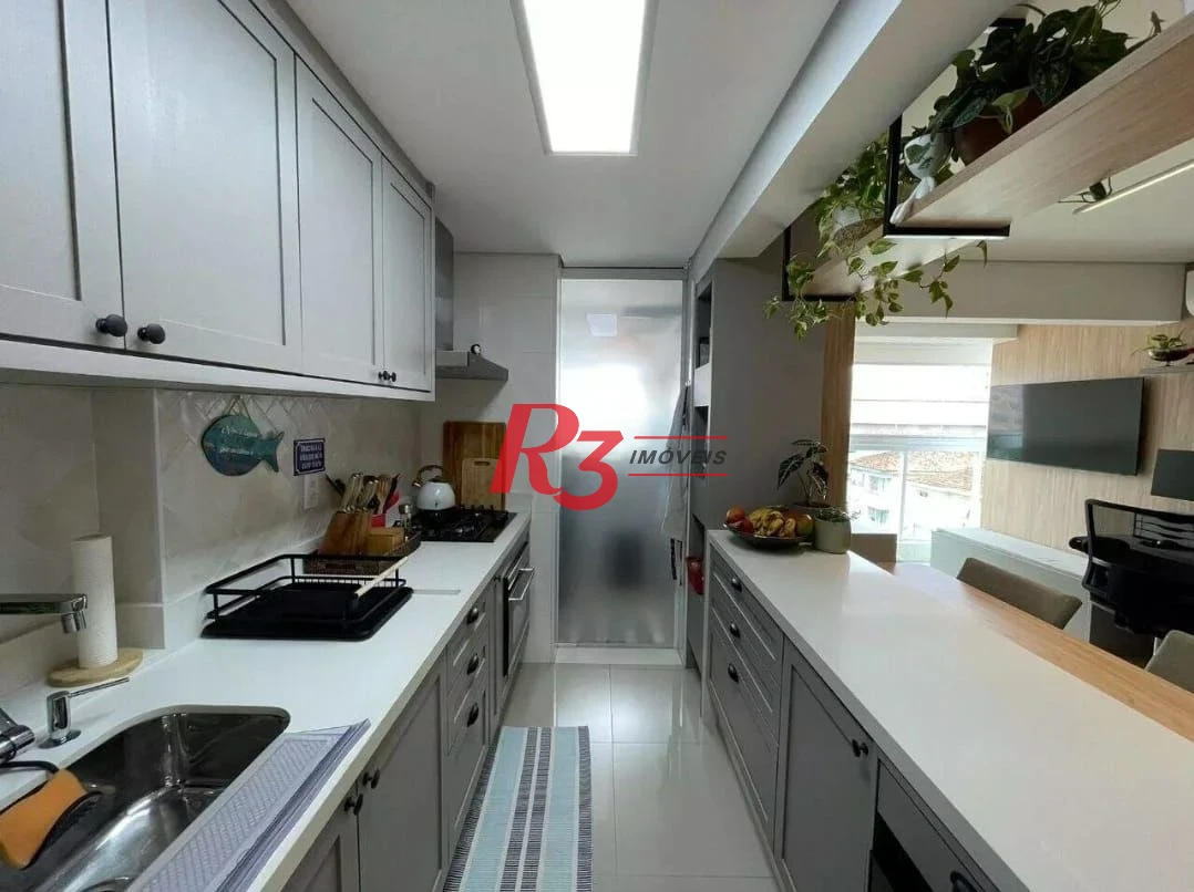 Apartamento com 2 dormitórios à venda, 68 m² por R$ 850.000,00 - Embaré - Santos/SP