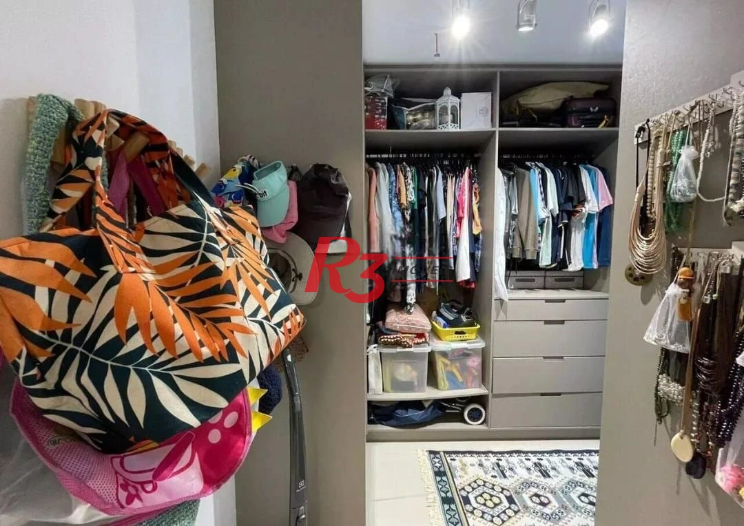 Apartamento com 2 dormitórios à venda, 68 m² por R$ 850.000,00 - Embaré - Santos/SP