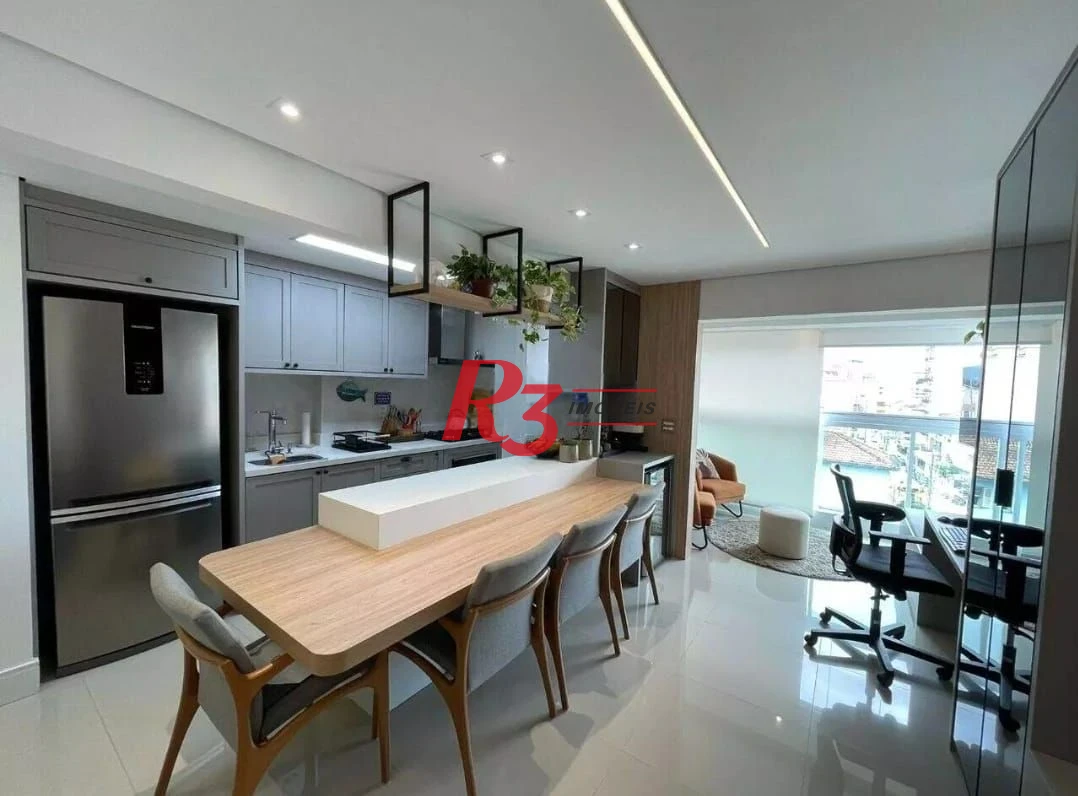 Apartamento com 2 dormitórios à venda, 68 m² por R$ 850.000,00 - Embaré - Santos/SP