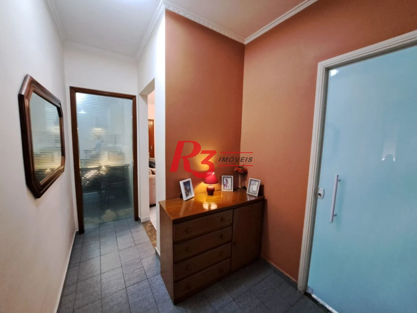 Apartamento com 3 dormitórios à venda, 103 m² por R$ 620.000,00 - Ponta da Praia - Santos/SP