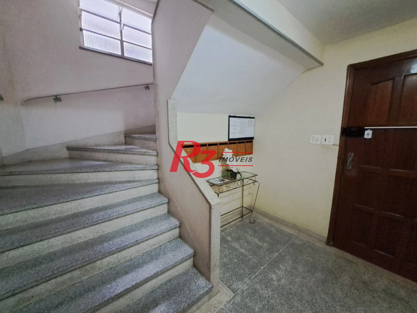 Apartamento com 3 dormitórios à venda, 103 m² por R$ 620.000,00 - Ponta da Praia - Santos/SP