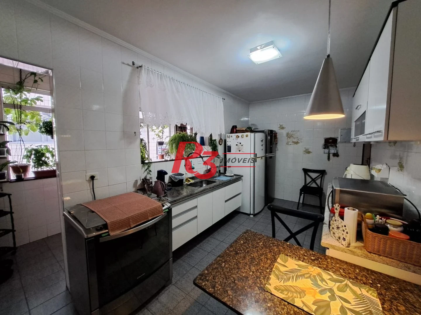 Apartamento com 3 dormitórios à venda, 103 m² por R$ 620.000,00 - Ponta da Praia - Santos/SP