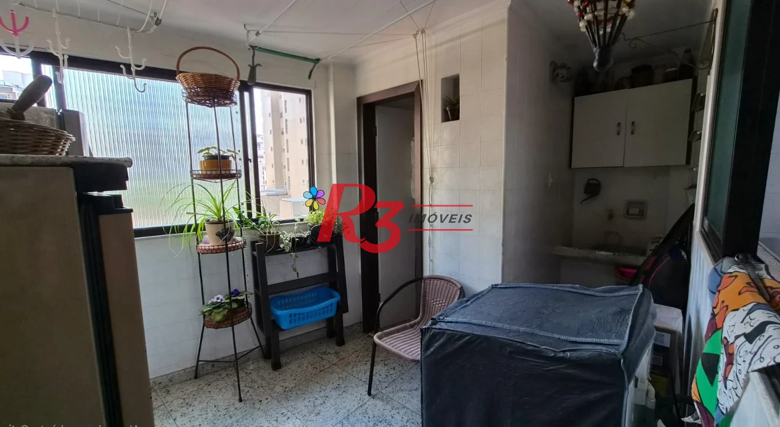 Apartamento com 3 dormitórios à venda, 120 m² por R$ 800.000,00 - José Menino - Santos/SP