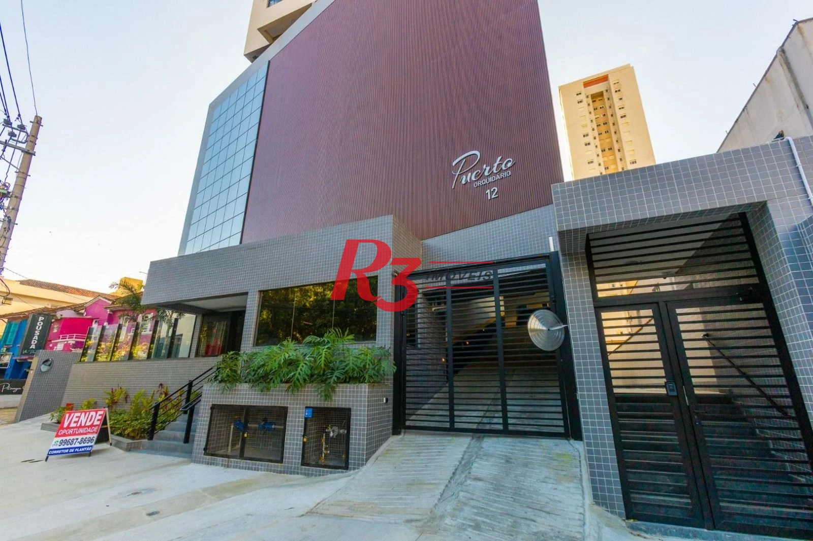 Apartamento com 2 dormitórios à venda, 70 m² por R$ 1.030.000,00 - José Menino - Santos/SP