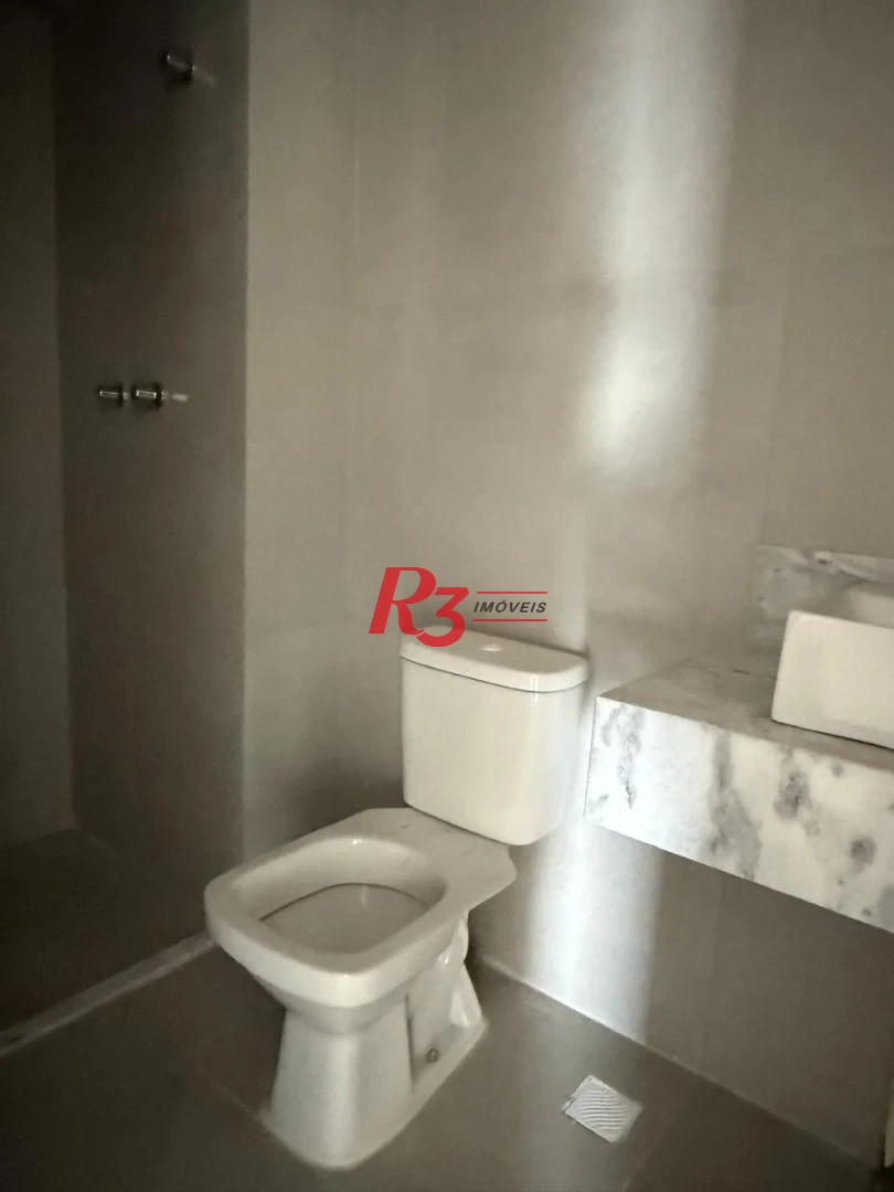 Apartamento com 2 dormitórios à venda, 70 m² por R$ 1.030.000,00 - José Menino - Santos/SP