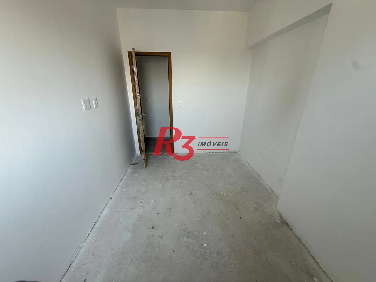 Apartamento com 2 dormitórios à venda, 70 m² por R$ 1.030.000,00 - José Menino - Santos/SP