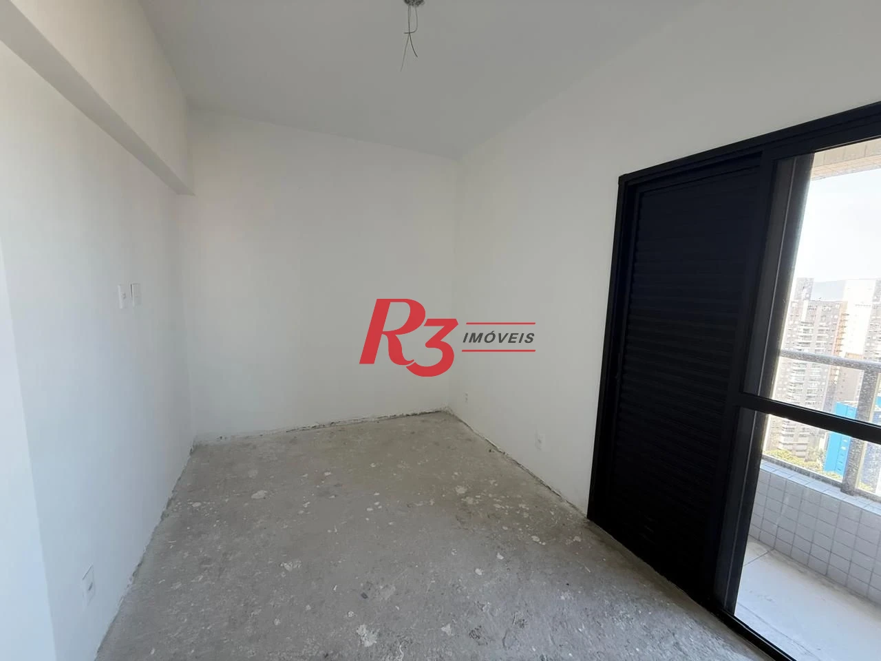 Apartamento com 2 dormitórios à venda, 70 m² por R$ 1.030.000,00 - José Menino - Santos/SP