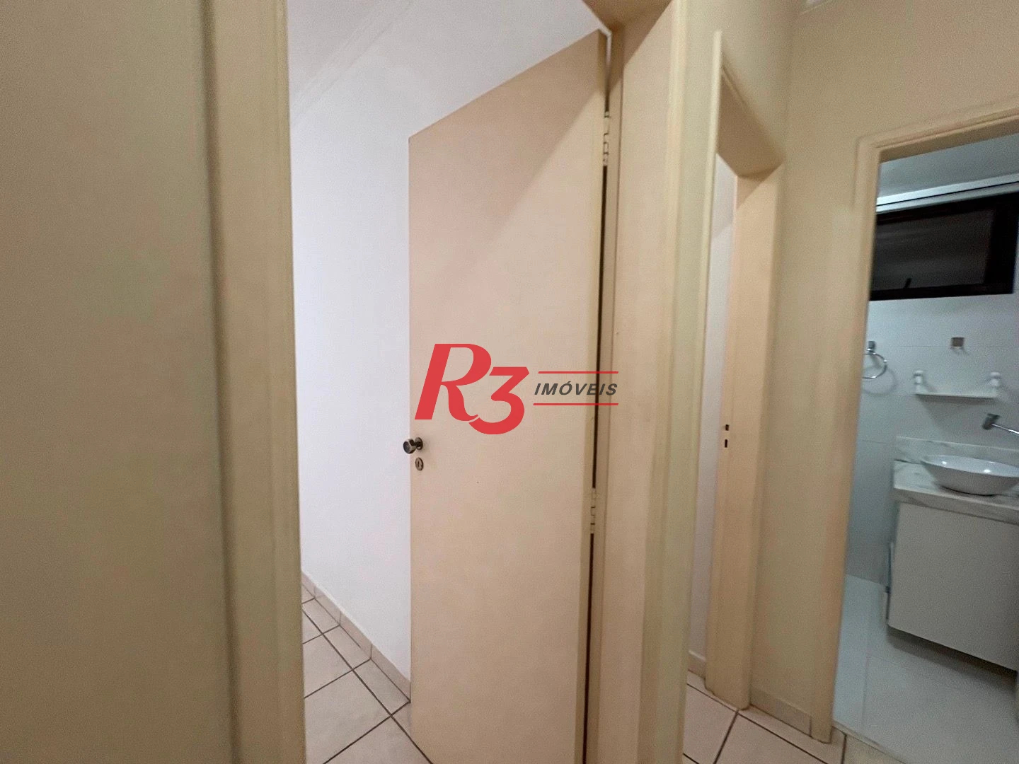 Apartamento com 2 dormitórios para alugar, 80 m² por R$ 3.500,00/mês - Campo Grande - Santos/SP
