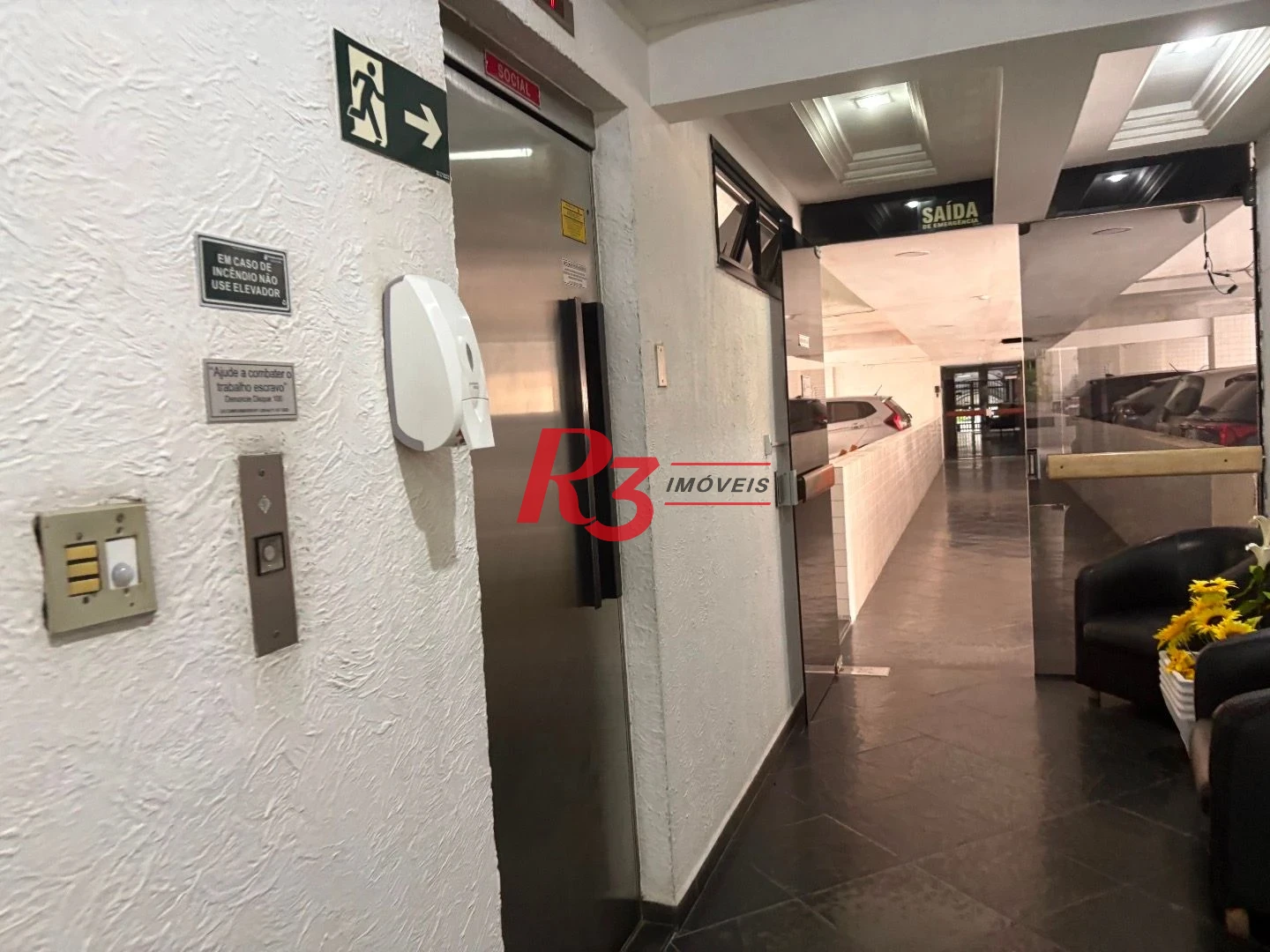 Apartamento com 2 dormitórios para alugar, 80 m² por R$ 3.500,00/mês - Campo Grande - Santos/SP