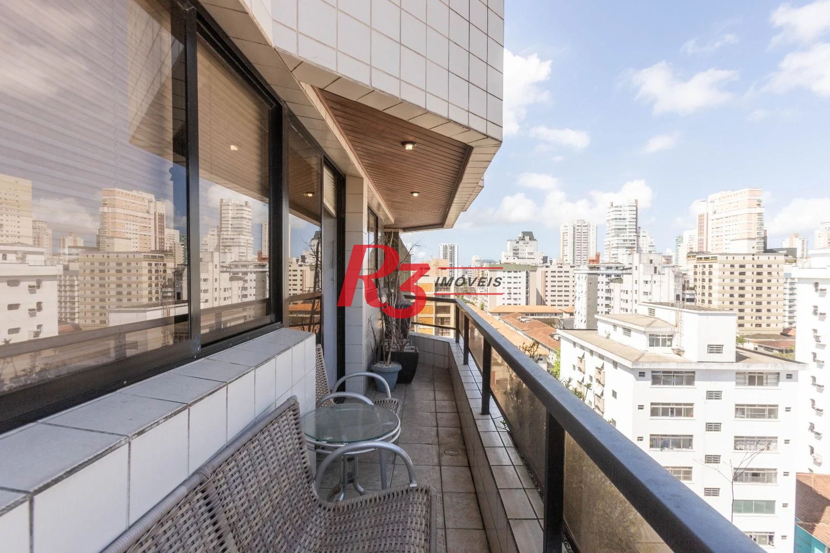 Apartamento com 3 dormitórios para alugar, 188 m² por R$ 8.700,00/mês - Gonzaga - Santos/SP