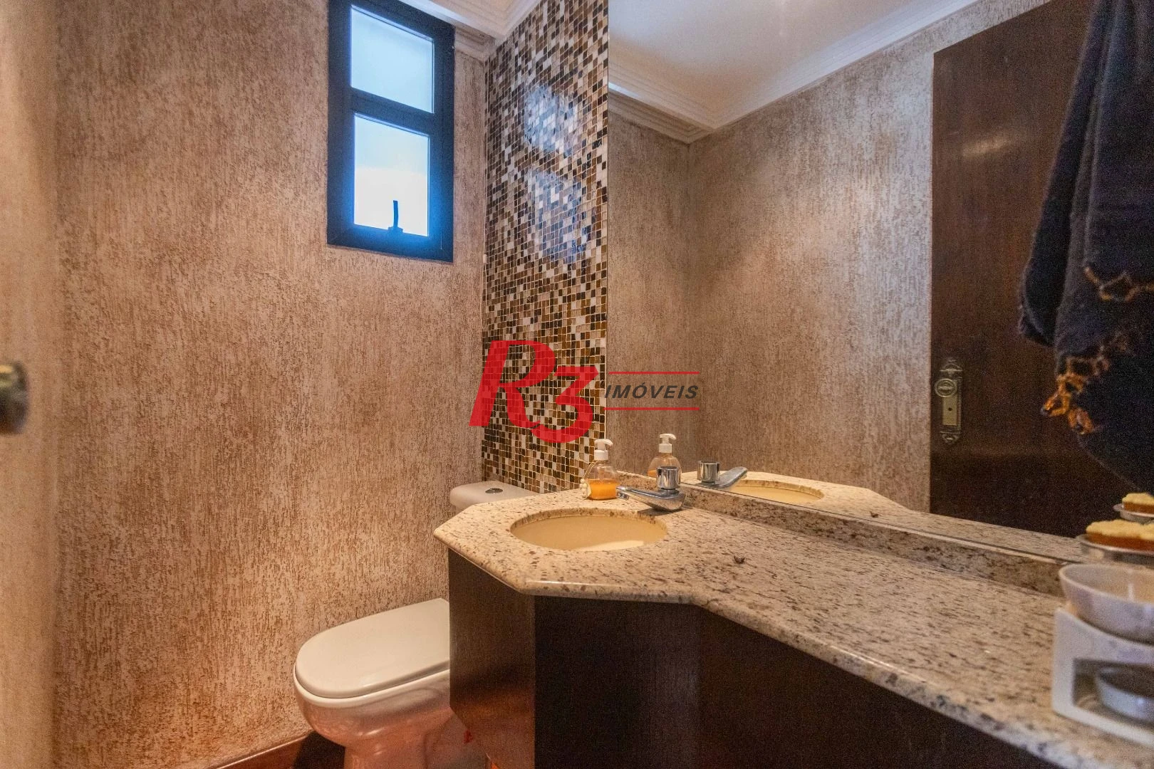 Apartamento com 3 dormitórios para alugar, 188 m² por R$ 8.700,00/mês - Gonzaga - Santos/SP