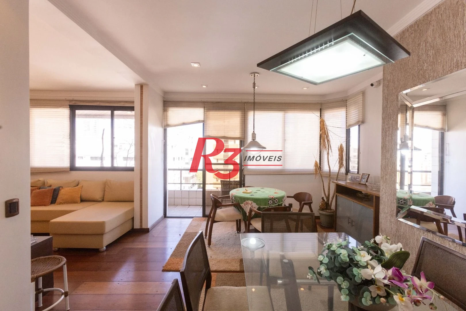 Apartamento com 3 dormitórios para alugar, 188 m² por R$ 8.700,00/mês - Gonzaga - Santos/SP