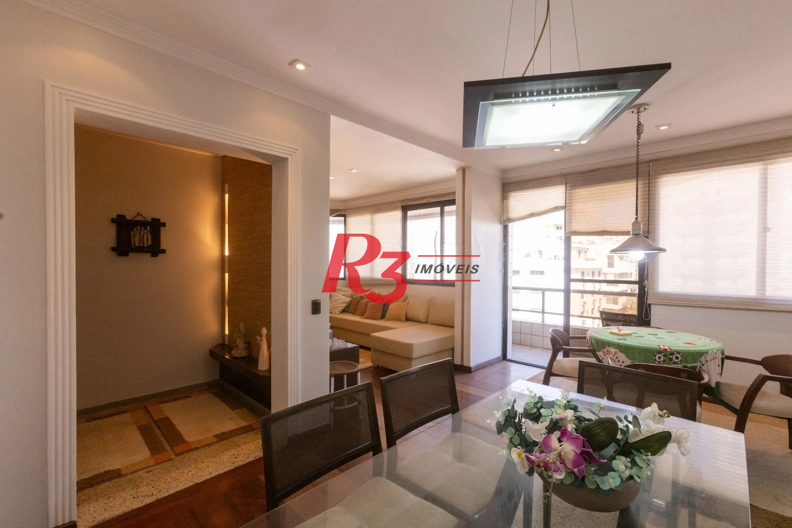 Apartamento com 3 dormitórios para alugar, 188 m² por R$ 8.700,00/mês - Gonzaga - Santos/SP