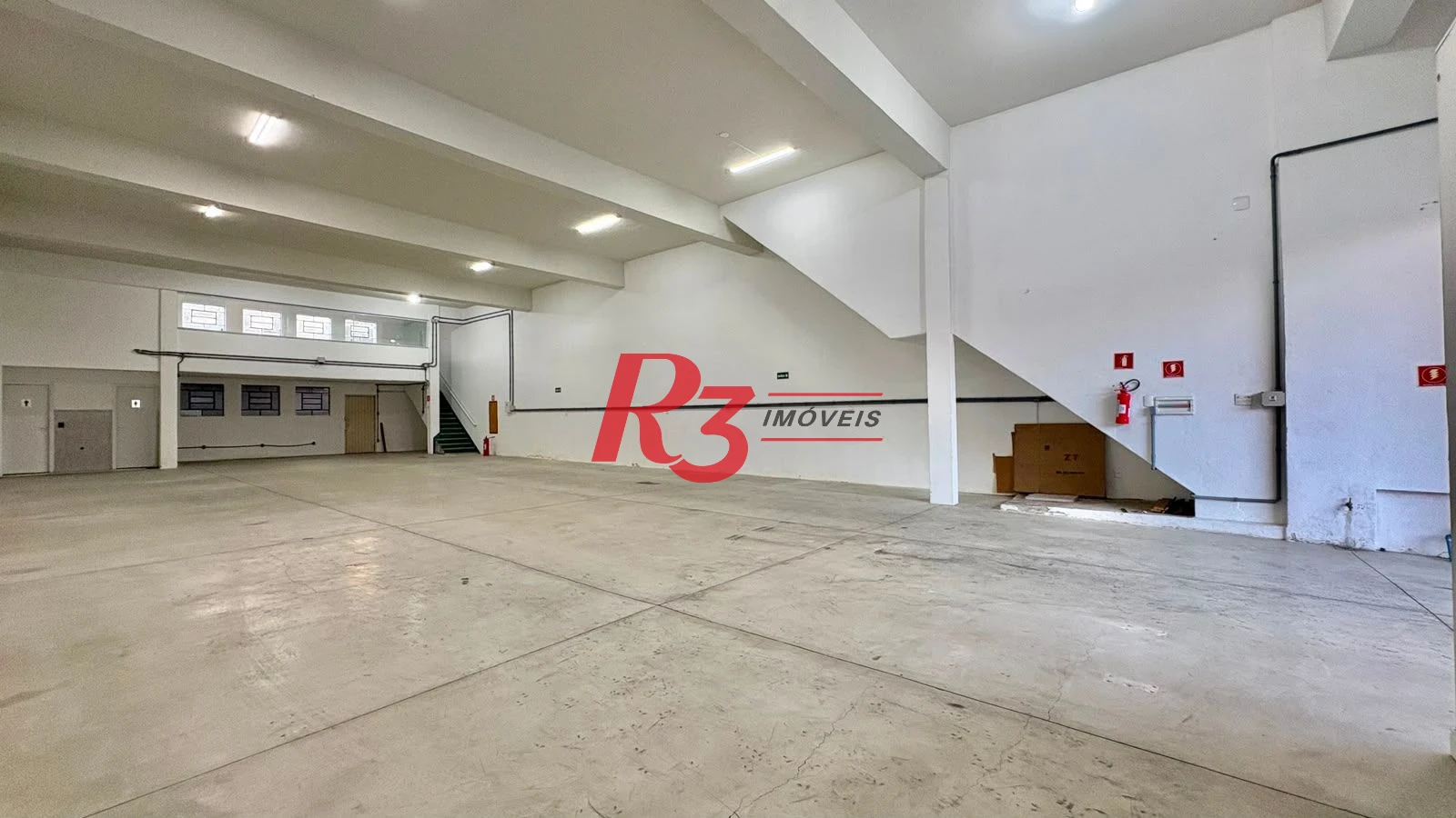 Loja para alugar, 300 m² por R$ 18.556,00/mês - Vila Matias - Santos/SP