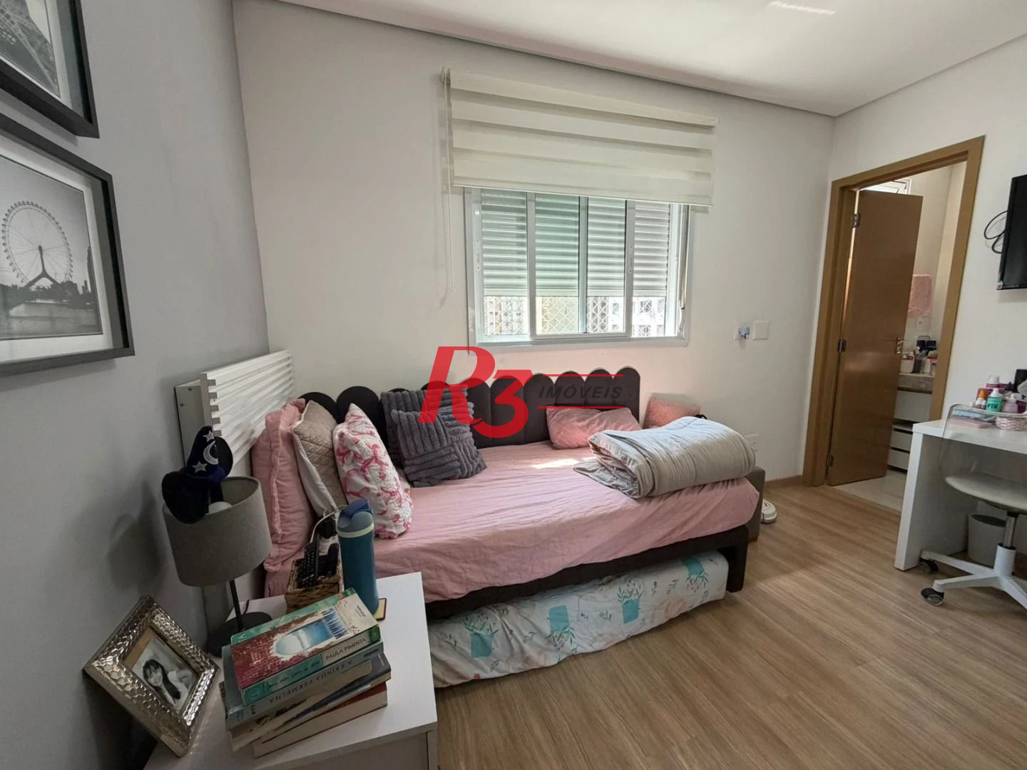Apartamento com 2 dormitórios à venda, 74 m² por R$ 1.050.000,00 - Gonzaga - Santos/SP