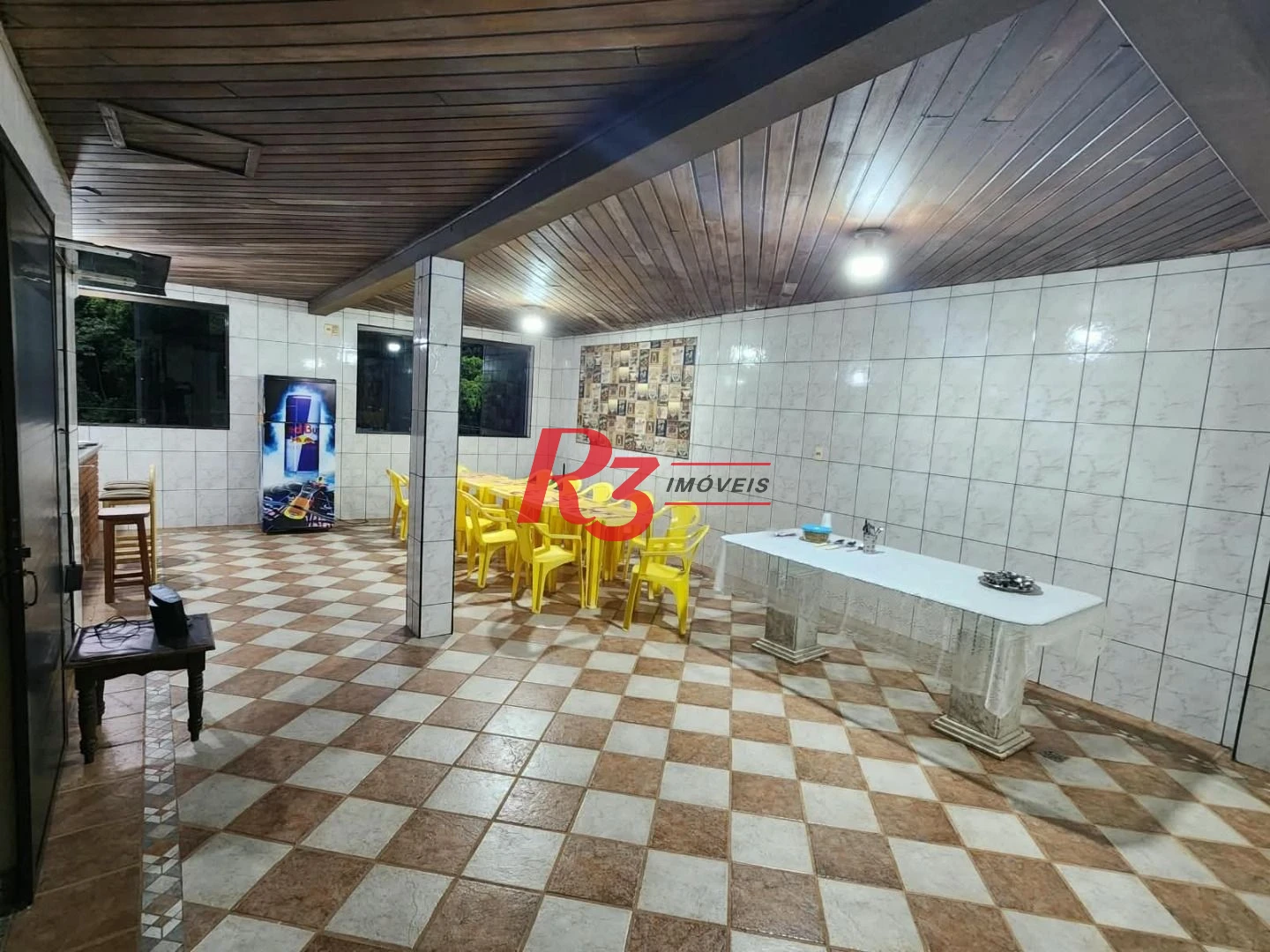 Casa triplex com 4 dormitórios à venda, 320 m² por R$ 880.000 - Bom Retiro - Santos/SP
