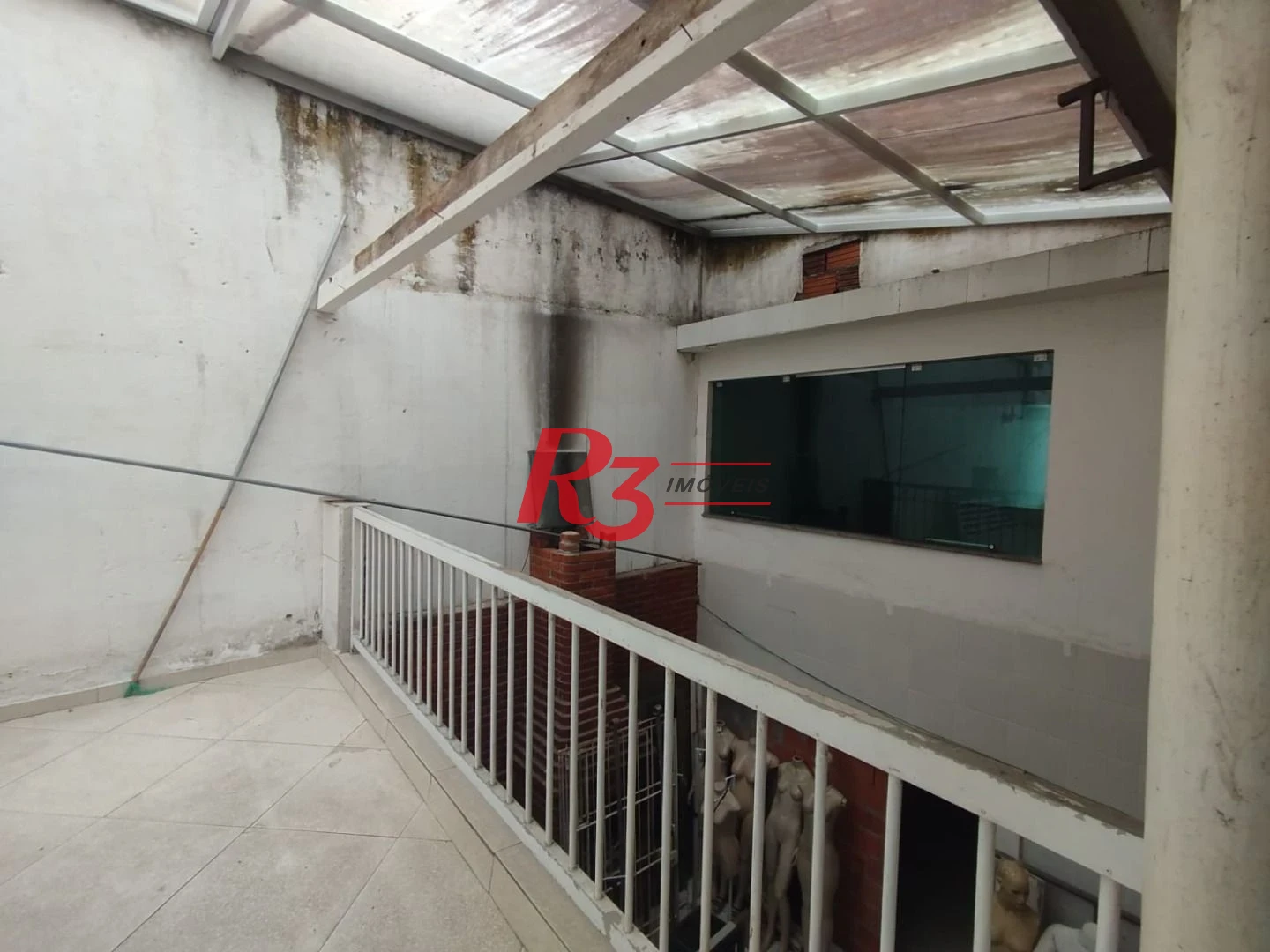 Casa com 4 dormitórios à venda, 700 m² por R$ 2.800.000,00 - Embaré - Santos/SP