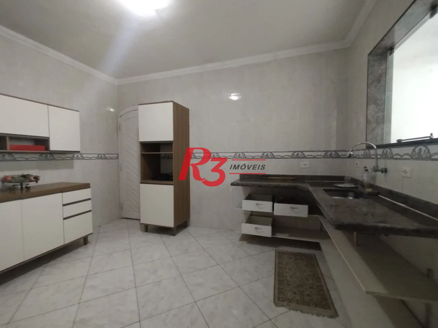 Casa com 4 dormitórios à venda, 700 m² por R$ 2.800.000,00 - Embaré - Santos/SP