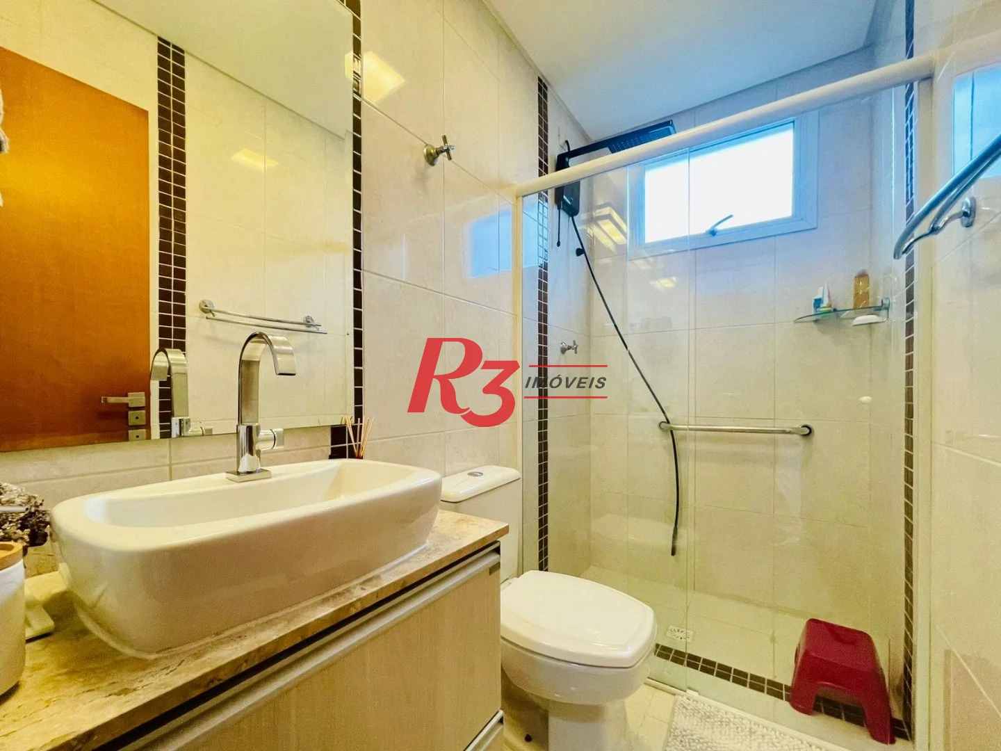 Apartamento com 2 dormitórios à venda, 84 m² por R$ 1.050.000,00 - Embaré - Santos/SP