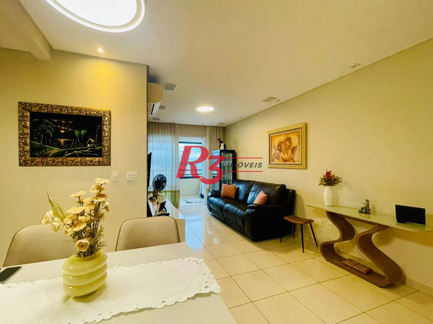 Apartamento com 2 dormitórios à venda, 84 m² por R$ 1.050.000,00 - Embaré - Santos/SP
