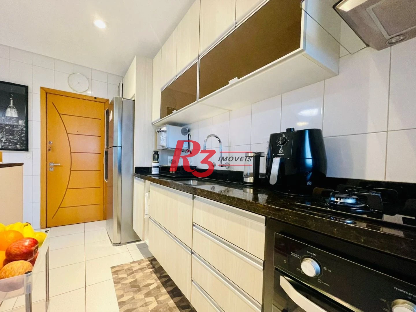 Apartamento com 2 dormitórios à venda, 84 m² por R$ 1.050.000,00 - Embaré - Santos/SP