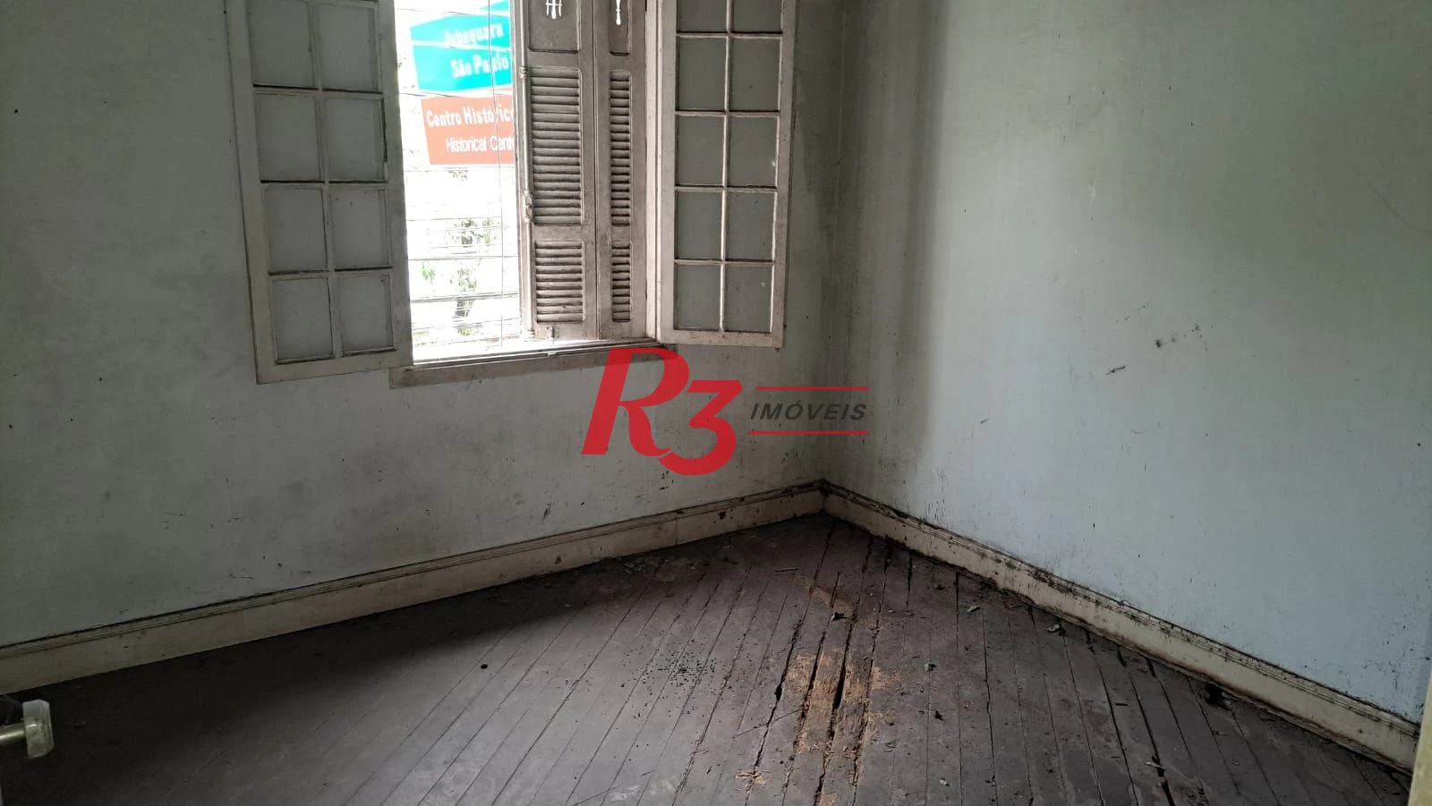 Casa com 3 dormitórios à venda, 200 m² por R$ 1.300.000,00 - Vila Belmiro - Santos/SP
