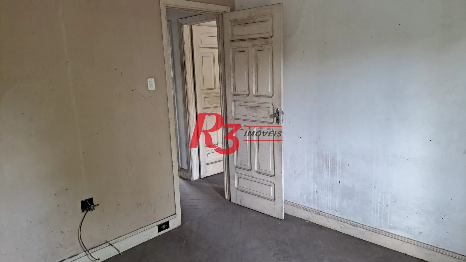 Casa com 3 dormitórios à venda, 200 m² por R$ 1.300.000,00 - Vila Belmiro - Santos/SP