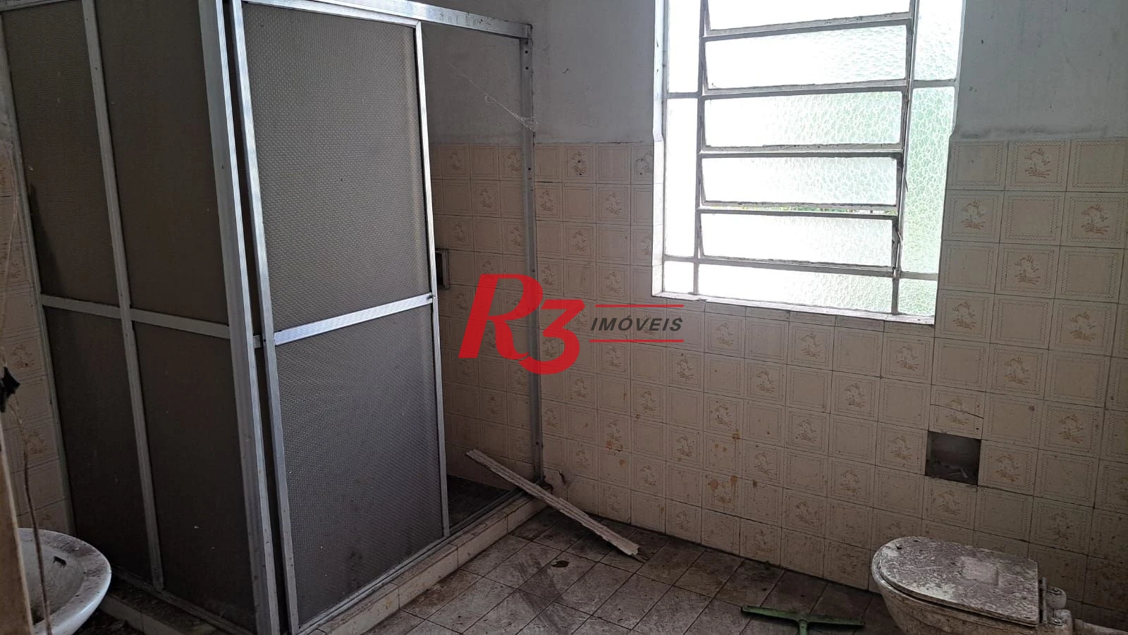 Casa com 3 dormitórios à venda, 200 m² por R$ 1.300.000,00 - Vila Belmiro - Santos/SP