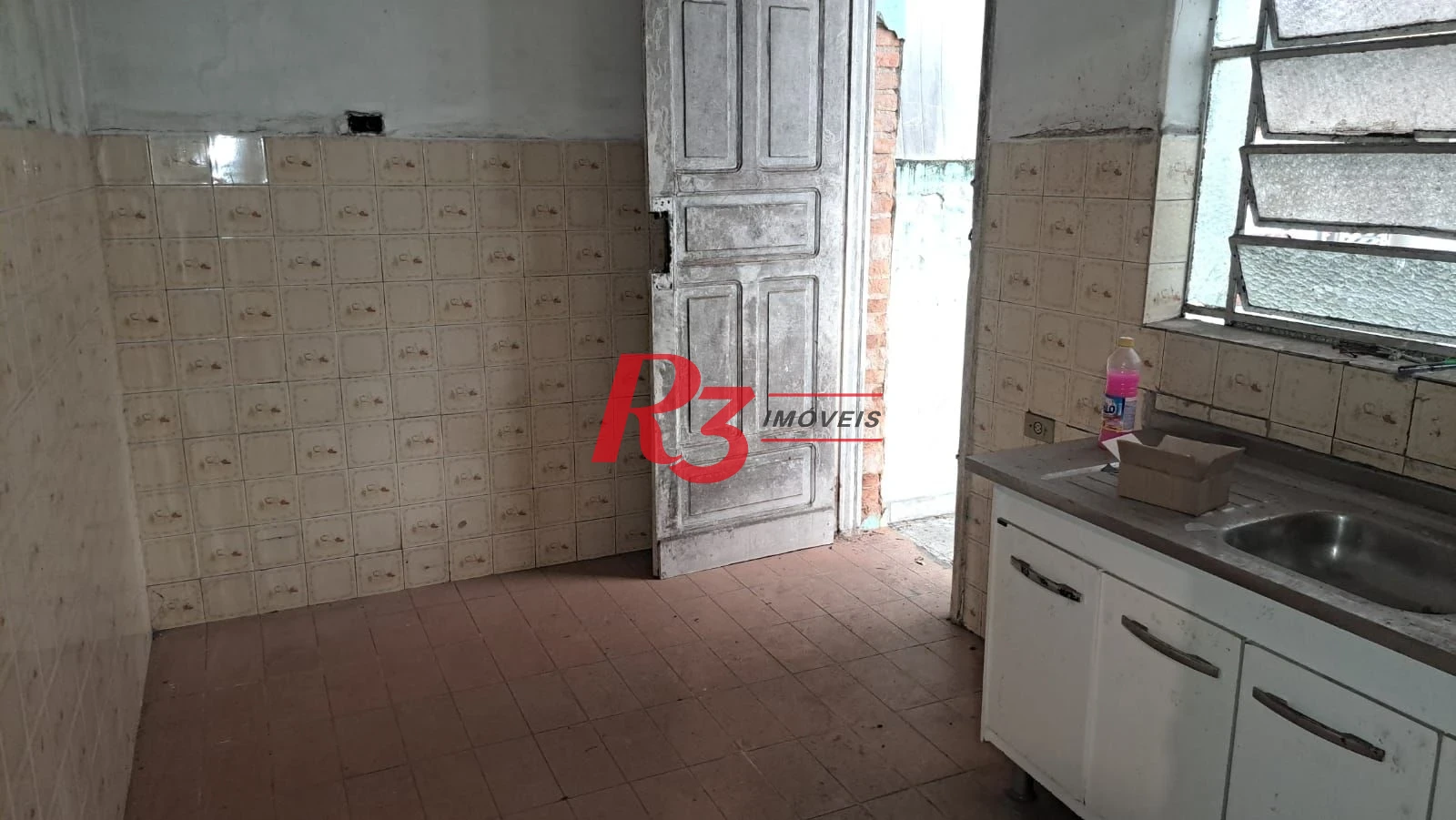 Casa com 3 dormitórios à venda, 200 m² por R$ 1.300.000,00 - Vila Belmiro - Santos/SP