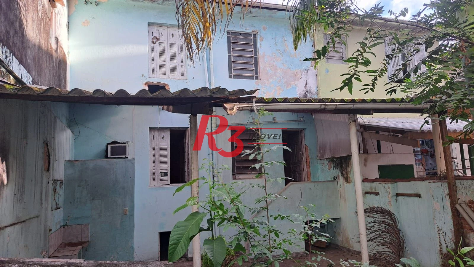 Casa com 3 dormitórios à venda, 200 m² por R$ 1.300.000,00 - Vila Belmiro - Santos/SP