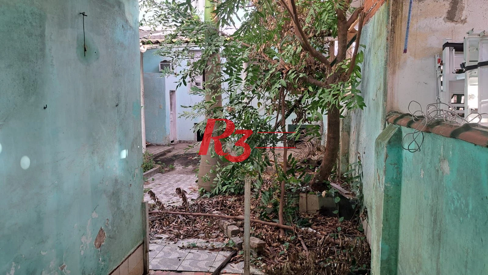Casa com 3 dormitórios à venda, 200 m² por R$ 1.300.000,00 - Vila Belmiro - Santos/SP