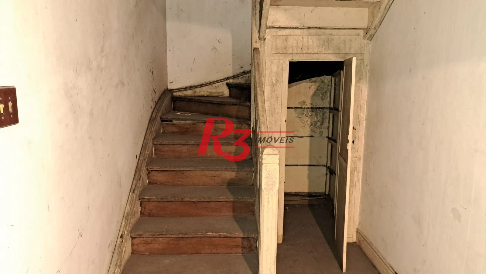 Casa com 3 dormitórios à venda, 200 m² por R$ 1.300.000,00 - Vila Belmiro - Santos/SP