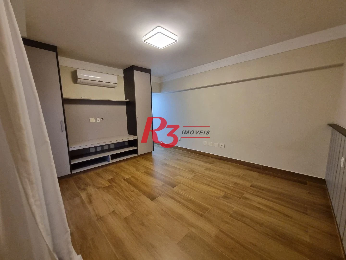 Apartamento com 4 dormitórios à venda, 360 m² por R$ 5.900.900,00 - Gonzaga - Santos/SP