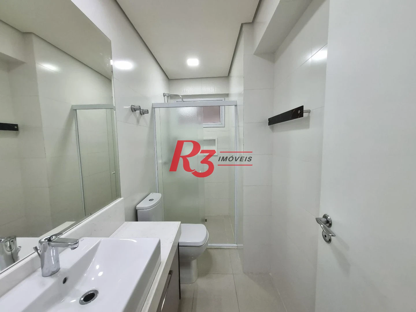 Apartamento com 4 dormitórios à venda, 360 m² por R$ 5.900.900,00 - Gonzaga - Santos/SP