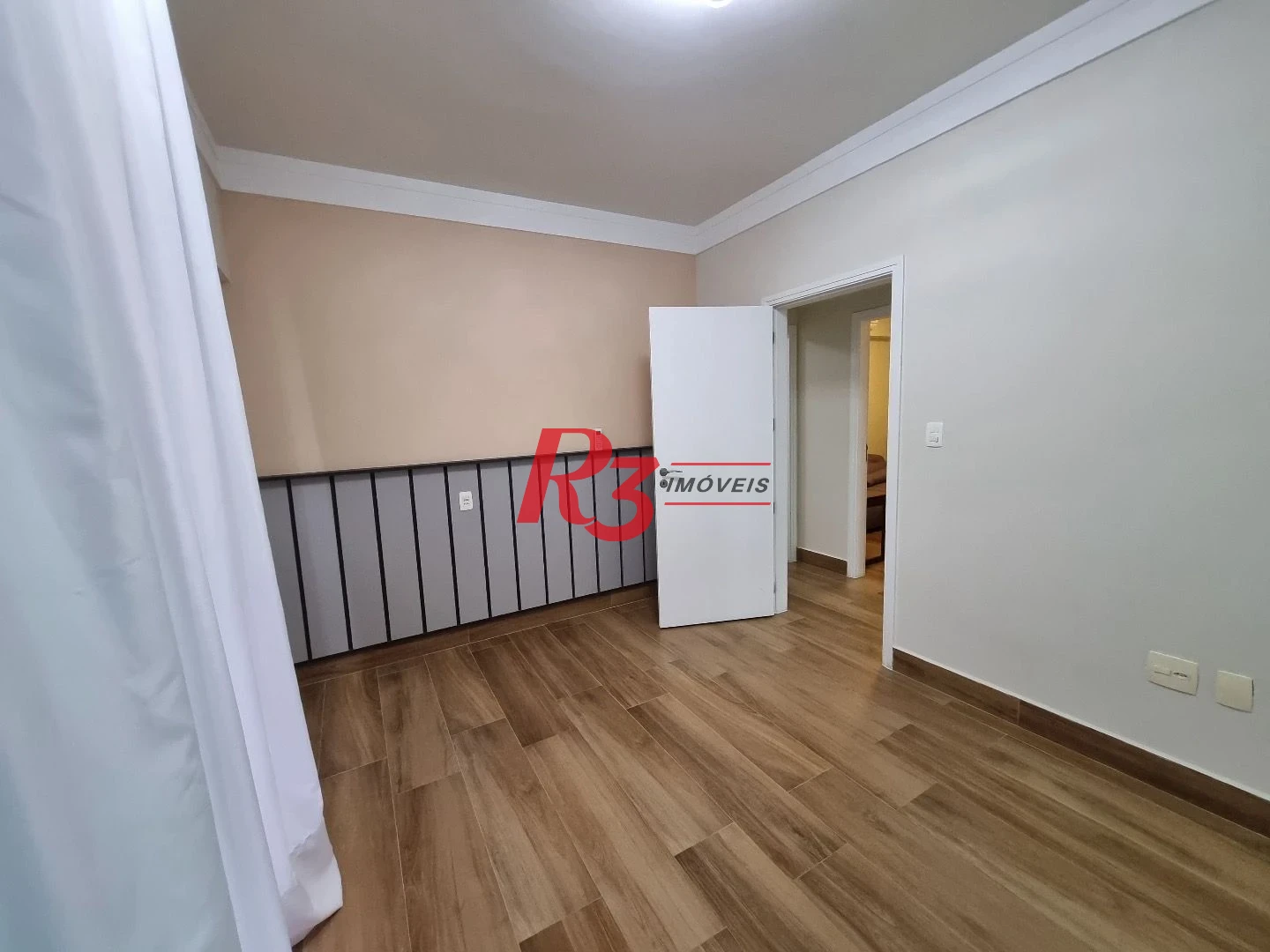 Apartamento com 4 dormitórios à venda, 360 m² por R$ 5.900.900,00 - Gonzaga - Santos/SP