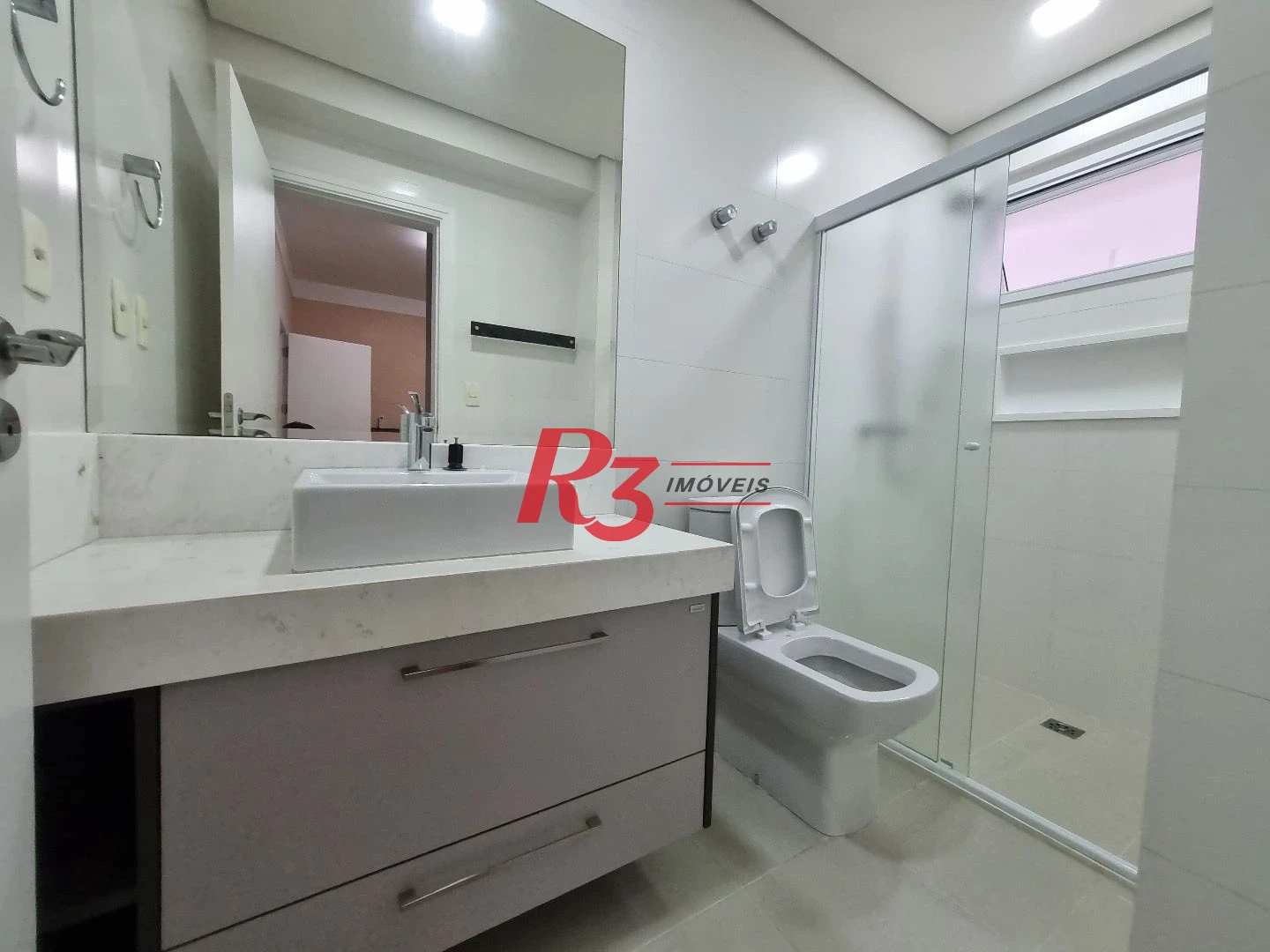 Apartamento com 4 dormitórios à venda, 360 m² por R$ 5.900.900,00 - Gonzaga - Santos/SP