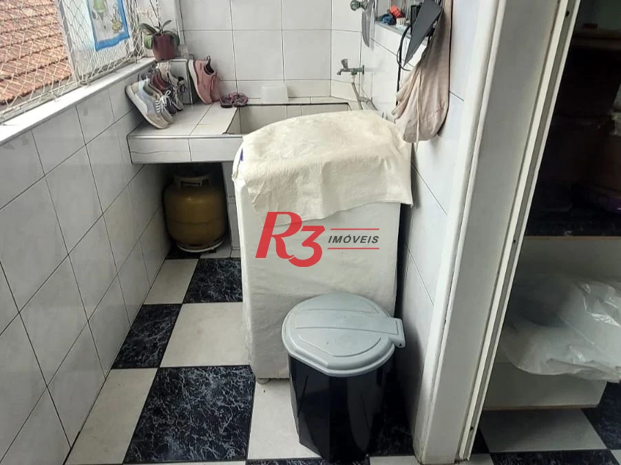 Apartamento com 2 dormitórios à venda, 81 m² por R$ 420.000,00 - Encruzilhada - Santos/SP